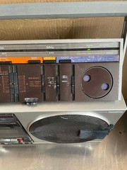 Sony CFS-99 FM AM Radio Cassette Player Vintage JANK