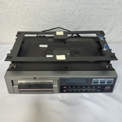 General Electric 7-4265A SpaceMaker Under Cabinet AM FM Radio & Cassette Player 