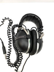Vintage Pioneer SE-305 Over the Ear Stero Headphones 1/4” Jack Retro