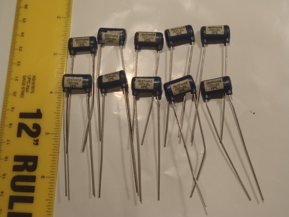 Qty(10) .0047uf 100VDC Plastic Molded Film/Foil Capacitors NOS 10%