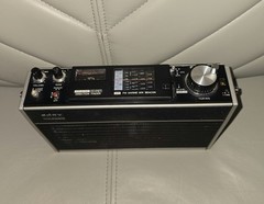 Vintage Sony ICF-8500 Five Band Radio Receiver Good Condition