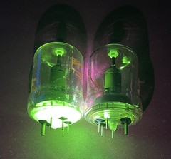 TWO 4-65A VACUUM TUBES WITH URANIUM GLASS SEALS – VASELINE GLASS – NICE UV GLOW