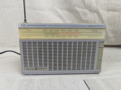 7.5″ General Electric Integrated Circuit AM/FM Radio IC Mod 7-2650A Dual Power