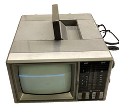 General Electric Model 7-7130A BLACK AND WHITE TV/RADIO