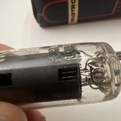 Triotron Holland HF93 NOS Tube Röhre Valvola Lampe