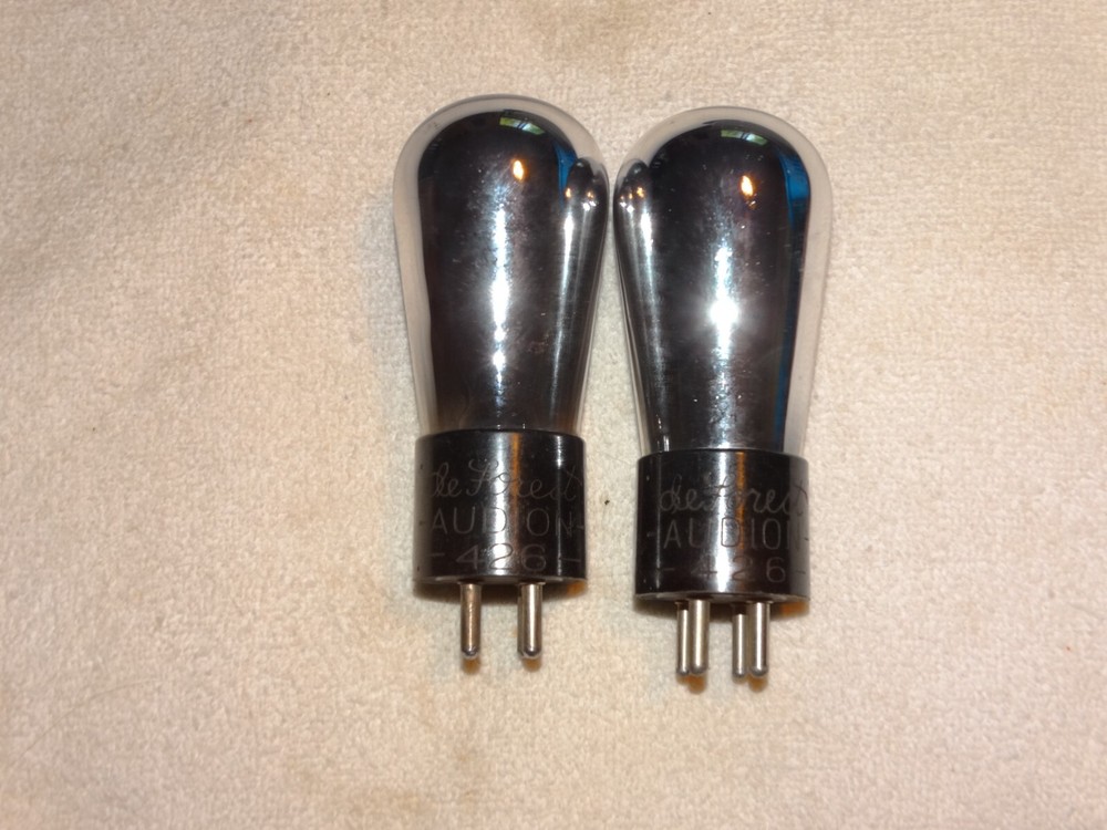 2 x #426 deForest Audion Globe Tubes *Super Strong Pair*