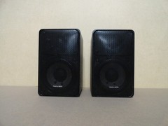 REALISTIC MINIMUS 7 SPEAKERS