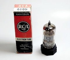 RCA 6189 12AU7 ECC82 ECC802S Black Plates Halo Getter Long Life E82CC Tested