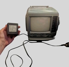 Vtg Tote & Go Mini 5″ TV & AM/FM Radio Black White CRT Prepper Television Tested
