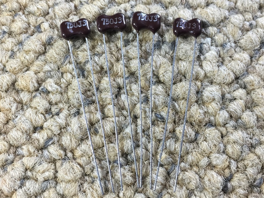 4 Pcs 75pF 300V Silver Mica Capacitors # NOS # TESTED