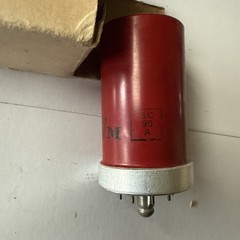 VR91/10E/92B Mullard Red Coated Metal Tube Crown Logo AVO Nos VR-91