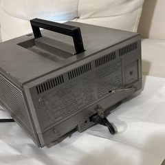 Vintage General Electric GE Portable TV AM/FM Radio Model 7-7150B