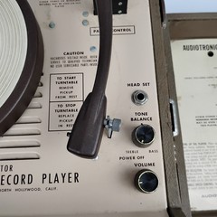 Audiotronics 312T Classroom Record Player Vintage Portable School Vinyl Turntabl