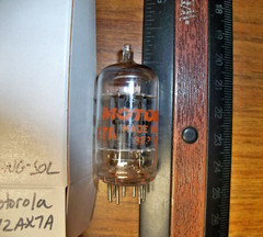 Strong Motorola by TUNG-SOL Long Gray Plate Angled D Getter 12AX7 / ECC83 Tube