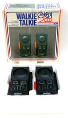 Vintage Concept 2000 Walkie Talkie Portable Transceivers Model #602 Black MINT