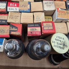 Lot of 196 Electron Vacuum Tubes RCA, Sylvania, GE, Tung-Sol, more – New & Used
