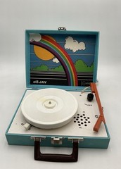 VTG DeJay Record Player 45/33 RPM Works W/ Fraggle Rock Record A2