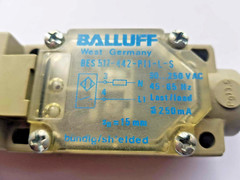 1 x BALLUFF BES 517-442-P11-L-S Inductive Proximity Sensor Germany SWITCH 15mm