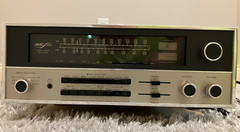McIntosh — LEGENDARY Mac 1900 Receiver