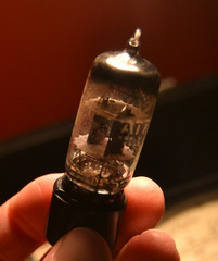 GE 12AT7 6679 ECC81 TUBES AUDIO PLATINUM GRADE LOW NOISE DGTR