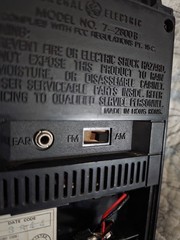 Vintage GE Portable Radio AM/FM Model 7-2800B General Electric Tested Works