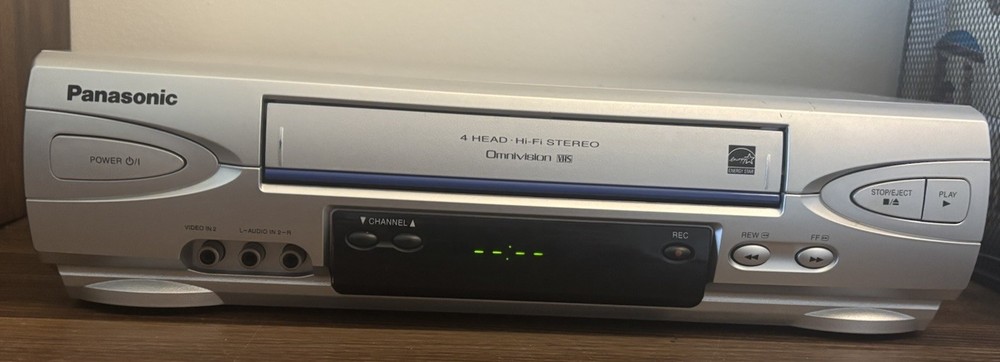 Panasonic VCR PV-V4524S VHS VCR Recorder Omnivision 4 Head HIFI Stereo NO REMOTE