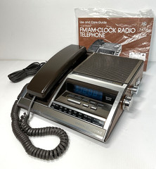 Vintage GE 7-4735 FM/AM Clock Radio Telephone Woodgrain w/Manual, EUC