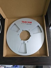 1 Silvery TASCAM 10.5” 1/4 Light Metal Aluminum Reel to Reel Tape Reel RE-1400
