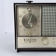 Zenith A-464-C Solid State AM FM Clock Radio 1960s Works Vintage Touch N Snooze