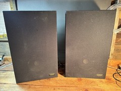 VINTAGE Lot Of 2 Stereos FISHER SPEAKERS TOWER 12 WATT 22”x 14″