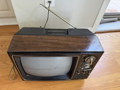 Vtg Tv Television 1970s 1980s Woodgrain Movie Gaming Prop Sears 562