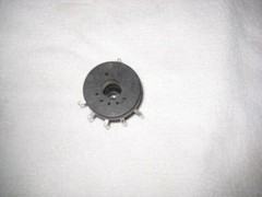 Pomona Electronics Raypar Inc. 12 pin to 7 pin Keyed tube socket adapter.