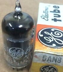 5AN8 TUBE GE NIB TESTED & BOXED VINTAGE SURPLUS