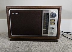 Vintage Sony ICF-9740W AM/FM Tabletop Radio-Works!