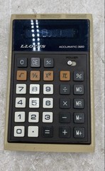 Vintage Lloyd’s Accumatic 320 E320 Black Beige Electronic Calculator With Case