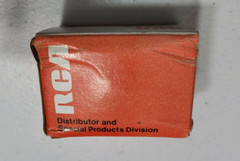 Vintage RCA Holder Replacement Part 175232. B3/E14
