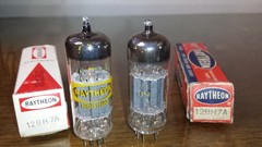 ⭐️JAPAN Closely Matched Pair RAYTHEON 12BH7A SHORT GREY Plate O Getter Tube TV7