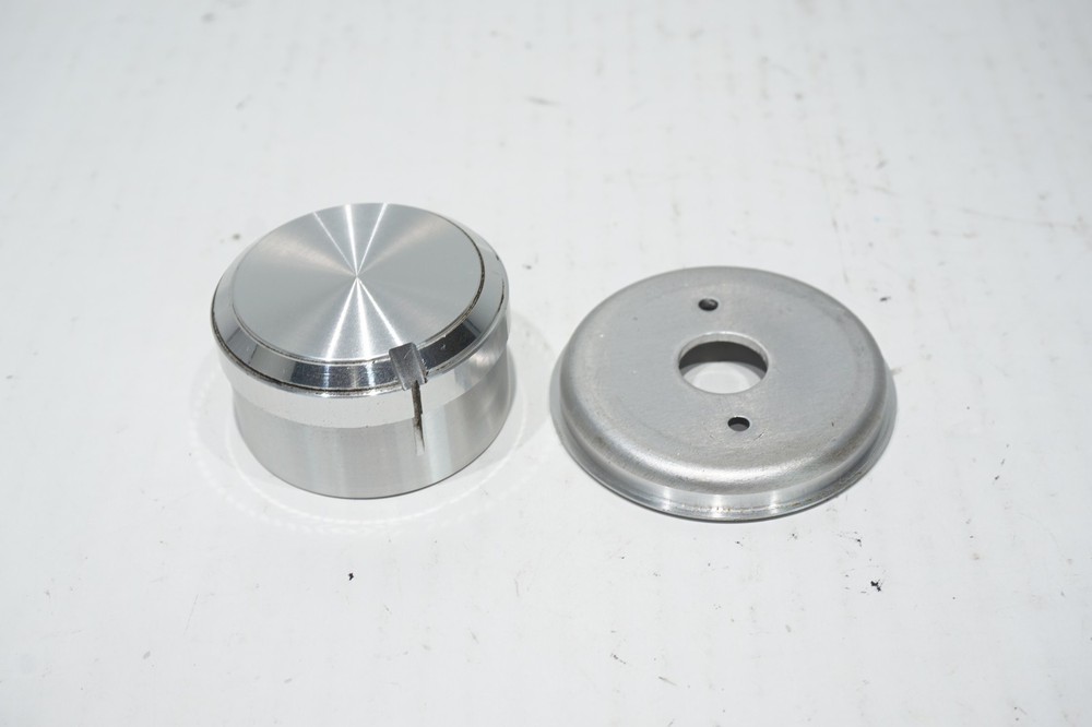 VINTAGE MCS (MODULAR COMPONENT SYSTEM) 3245 STEREO RECEIVER VOLUME CONTROL KNOB