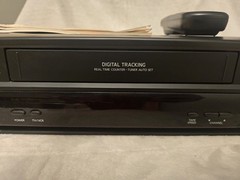 Symphonic SV211E VCR w/Remote TESTED-WORKS