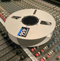 AMPEX 456 GRAND MASTER METAL TAKE UP REEL 10 1/2 INCH FOR 2 INCH TAPE
