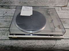 Technics Direct Drive Automatic Turntable SL-Q200