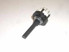 PHILMORE 30-15304 ROTARY SWITCH 3 POLE 4 POSITION ENCLOSED BBM NON-SHORTING