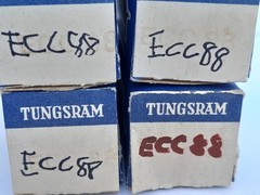 4x ECC88 / 6DJ8 audio tubes TUNGSRAM – NOS – ECC 88 – 1960s