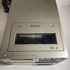 Sony Betamax SL-2000 w/ Tuner Timer TT-2000, AC-220, & Remote – Powers On
