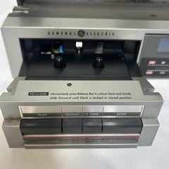 General Electric 7-4265A SpaceMaker Under Cabinet AM FM Radio & Cassette Player 