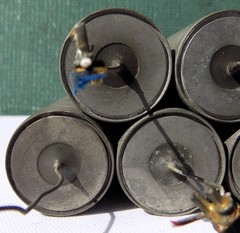 Lot of 7pcs Sprague Oil Capacitors 3.0 mF 400 Vdc – 118P30594S2