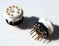 1 PAIR OF GARAGE1217 DYNACO ST-70 6GH8A 6U8 6U8A TO 7199 TUBE SOCKET ADAPTER