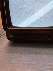 Vintage RCA 9″ Portable TV Black & White Analog 1980’s Retro