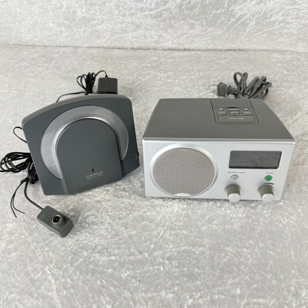 VTG Boston Acoustics Receptor AM/FM Tabletop Audiophile Radio Amplified Antenna