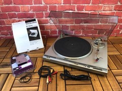 TECHNICS SL-Q350 Quartz Direct Drive Fully Automatic TURNTABLE Tested POWERS ON!